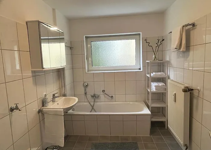 2-room With Balcony Within Walking Distance Of The Bridge Regensburg