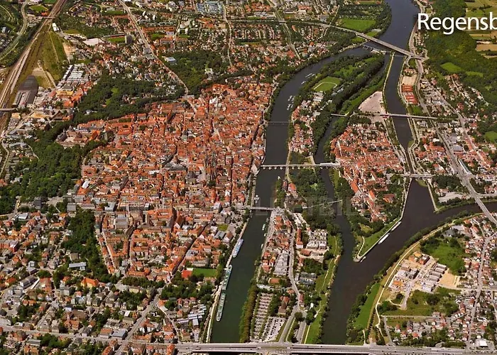 Appartement 2-room With Balcony Within Walking Distance Of The Bridge *